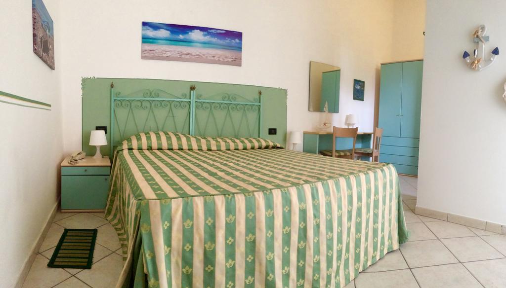 Lungomare Hotel Marina di Cecina Εξωτερικό φωτογραφία